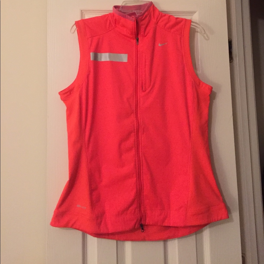 Nike running reflect vest
