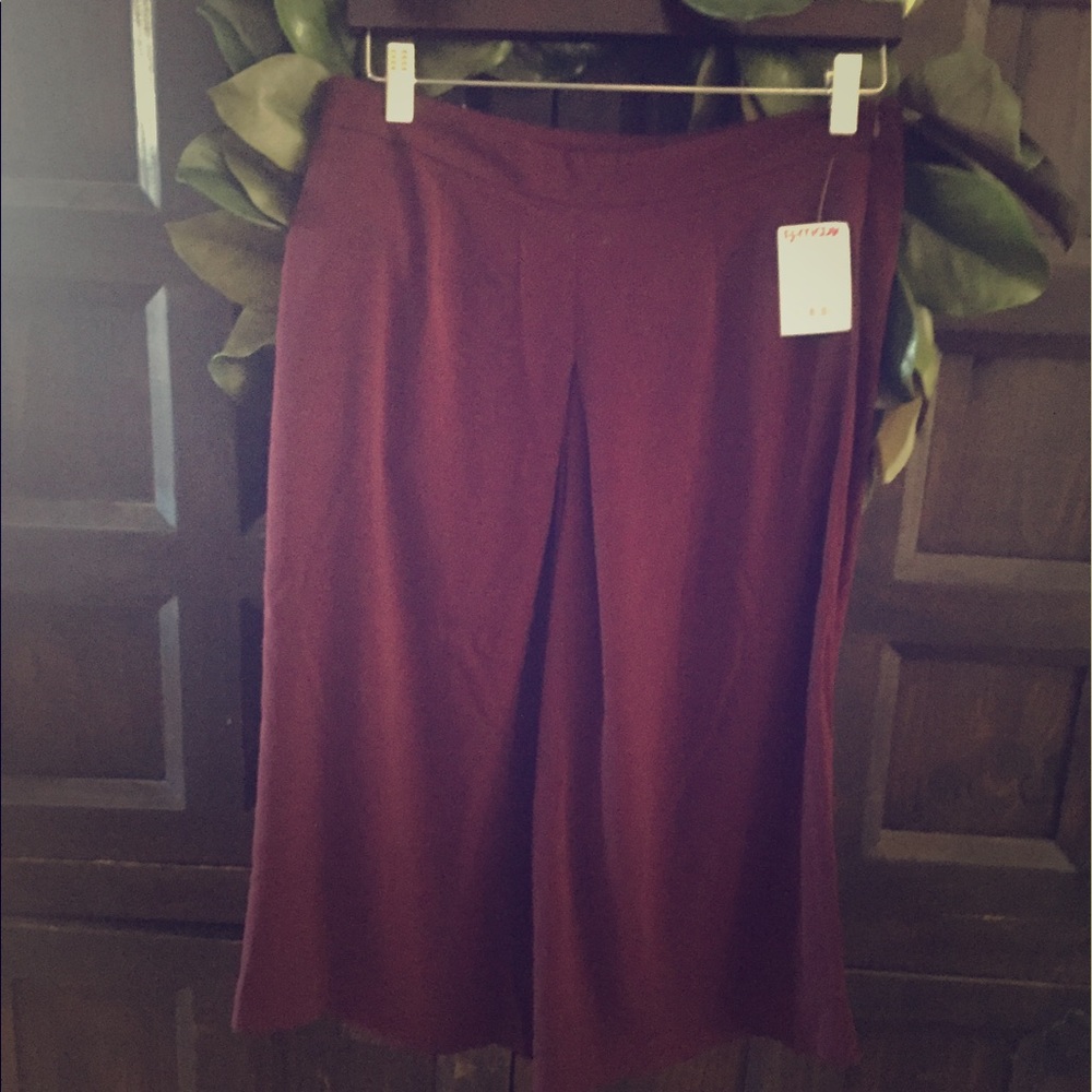 Burgundy gacho pants size large fits like Medium