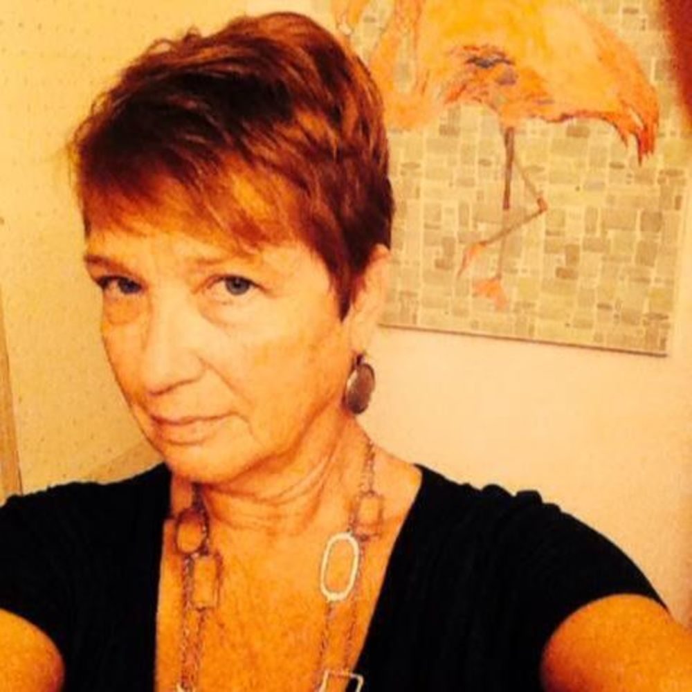 Meet your Posher, Anita