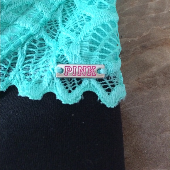 Victoria Secret PINK Bra - Picture 2 of 4