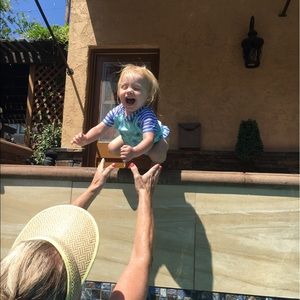 Meet your Posher, Pamela