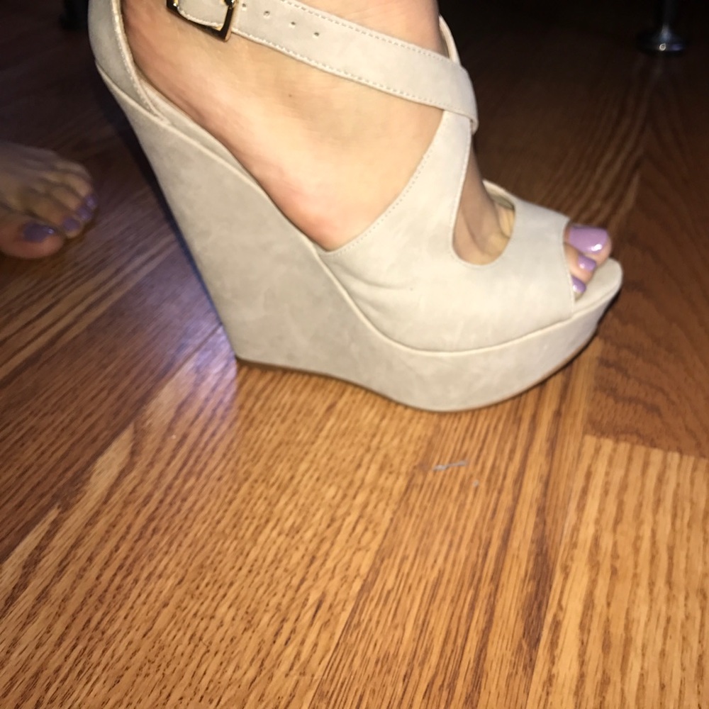 Steve Madden wedges