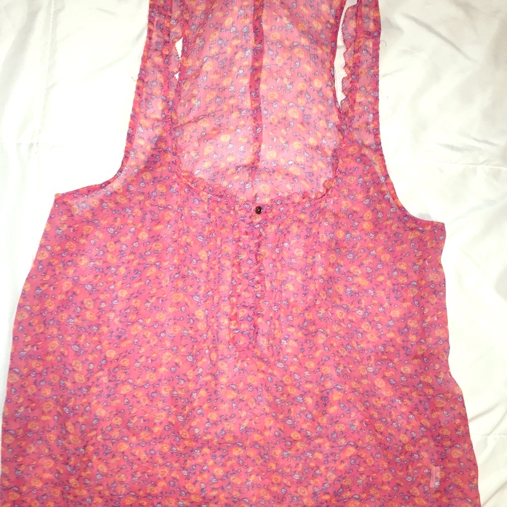 American Eagle floral shear tank top