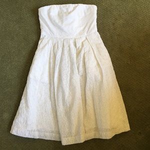White Gap dress