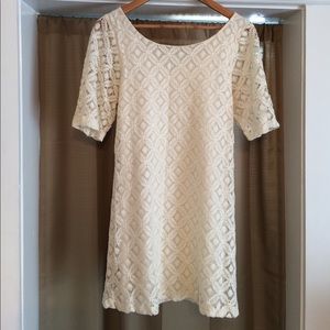 Size Small // 70% Cotton 30% Nylon