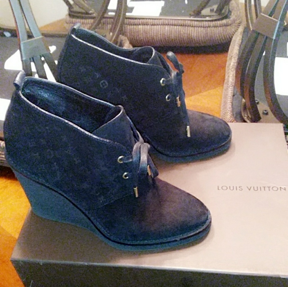 LV shoes