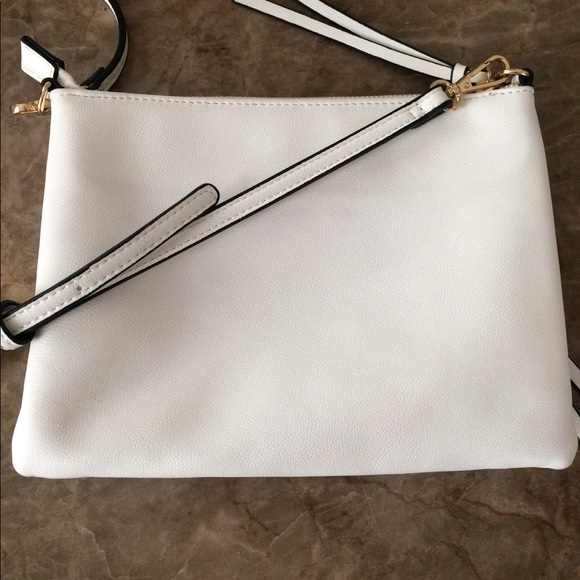 Forever 21 Cross Body - Picture 2 of 4