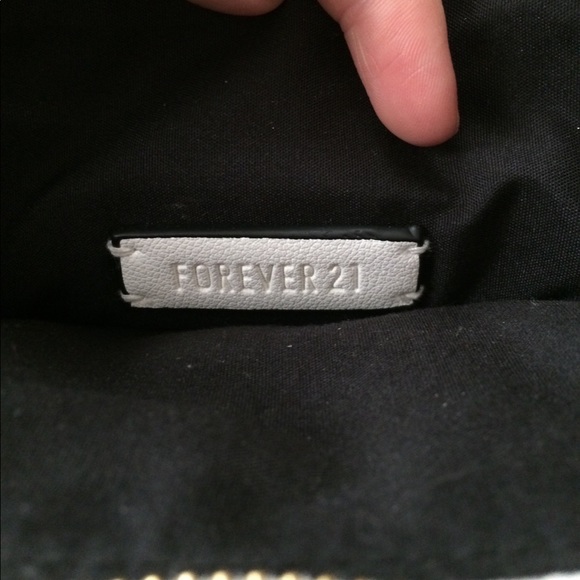 Forever 21 Cross Body - Picture 4 of 4