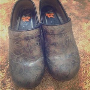 Dansko shoes