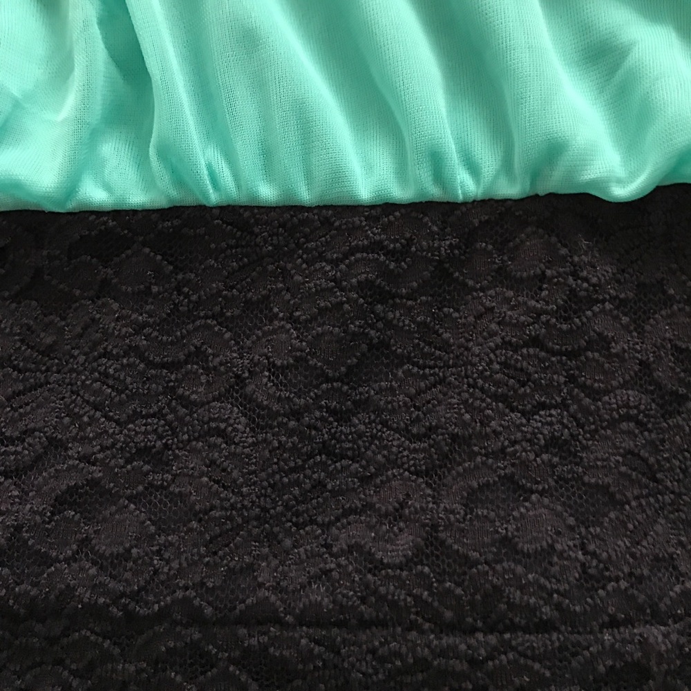 Dress - Picture 4 of 4