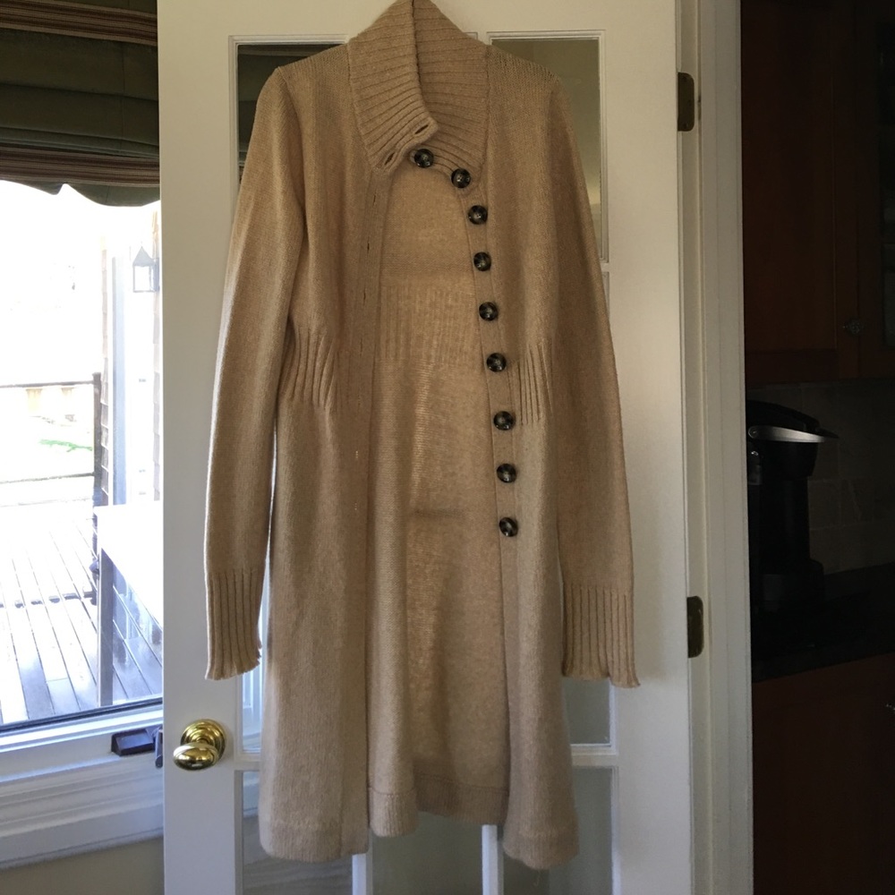 Long camel sweater
