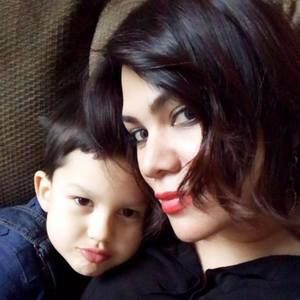 Meet your Posher, Clare