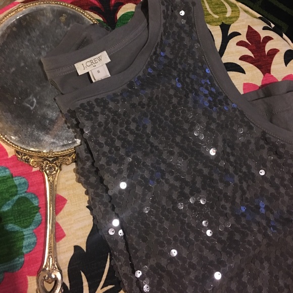 Sequin Sleeveless Tee - Picture 2 of 4