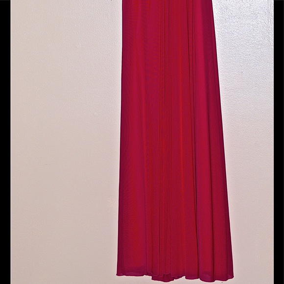 NWT never worn. Jovani Size 6. Extra sequins. - Picture 6 of 8