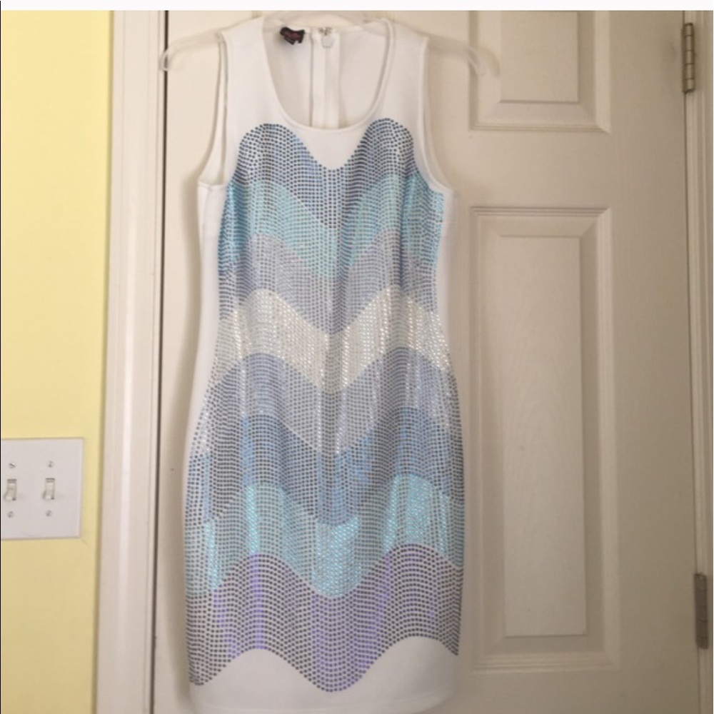 NWOT Bebe dress