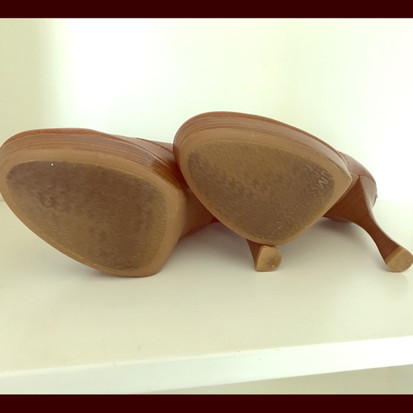 Michael Kors Heels - Picture 3 of 3