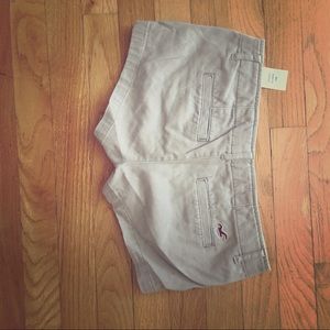 Hollister khaki colored shorts