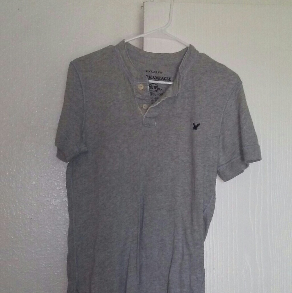 American Eagle shirt