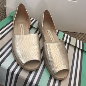 Dana Buchman Gold Sandal Flat