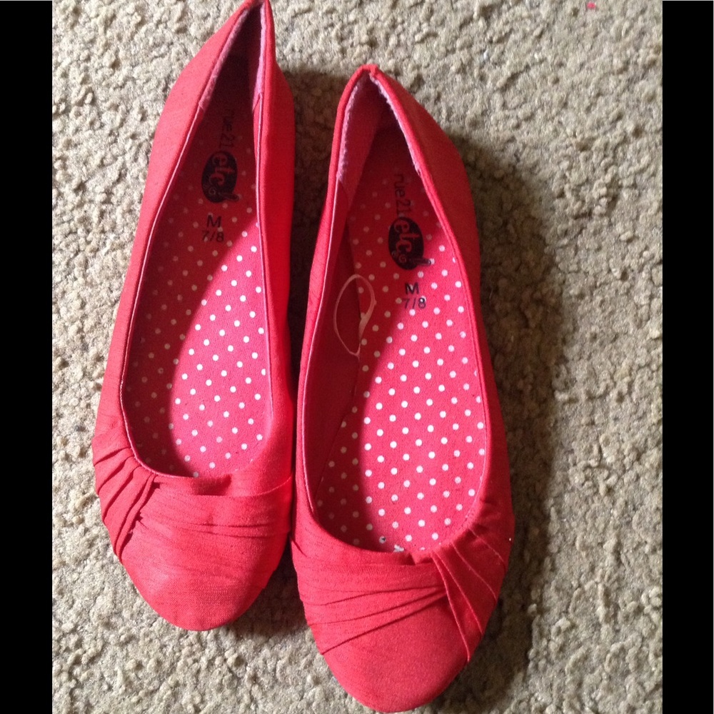 RED RUE 21 FLATS M(7/8) CUTE!!