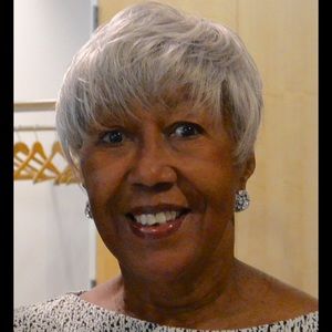 Meet your Posher, Antoinette