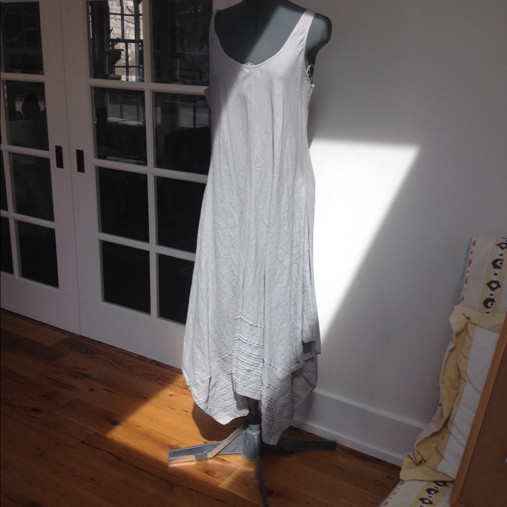 New wo tags soft linen Eileen Fisher summer dress.