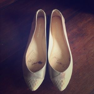 Gianni Bini flats
