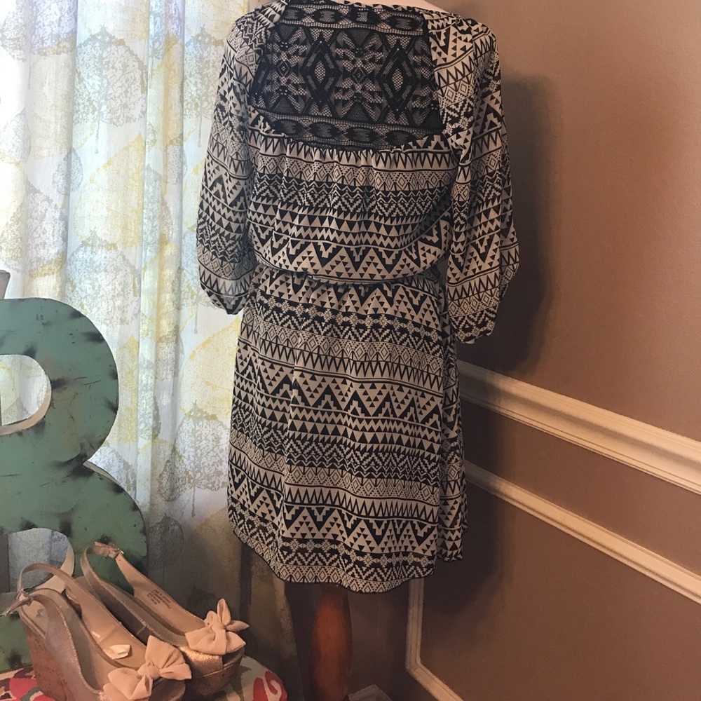 Aztec dress - Picture 4 of 6