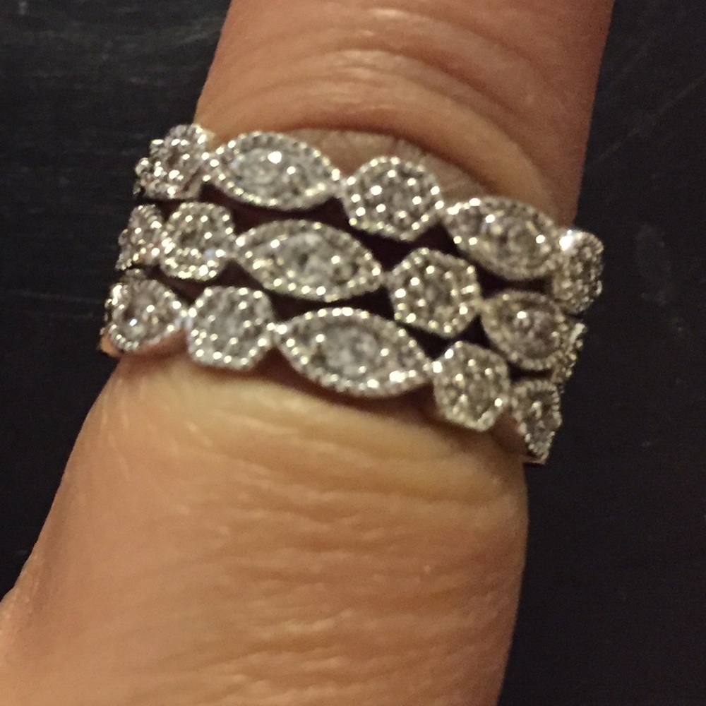 Stackable rings silver plated