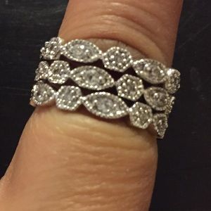 Stackable rings silver plated