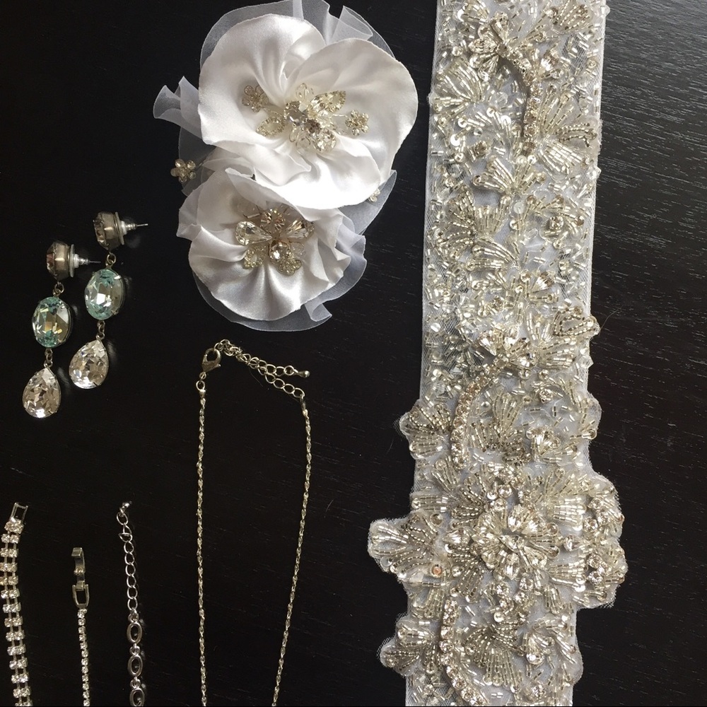 Bridal Accessories! Wedding Jewelry/belt/hair clip