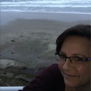 Meet your Posher, Linda