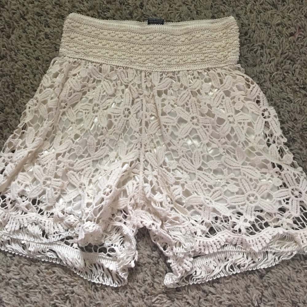 Lace shorts
