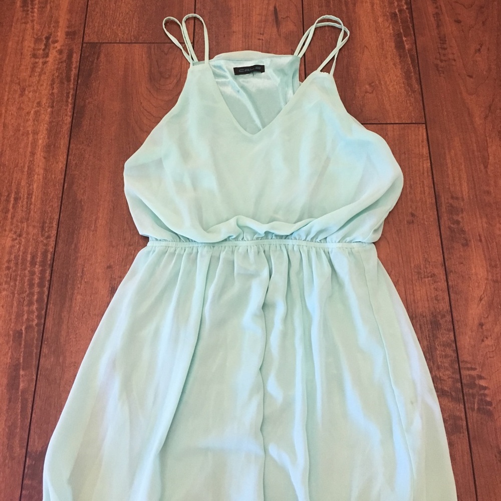 Super flattering blue dress