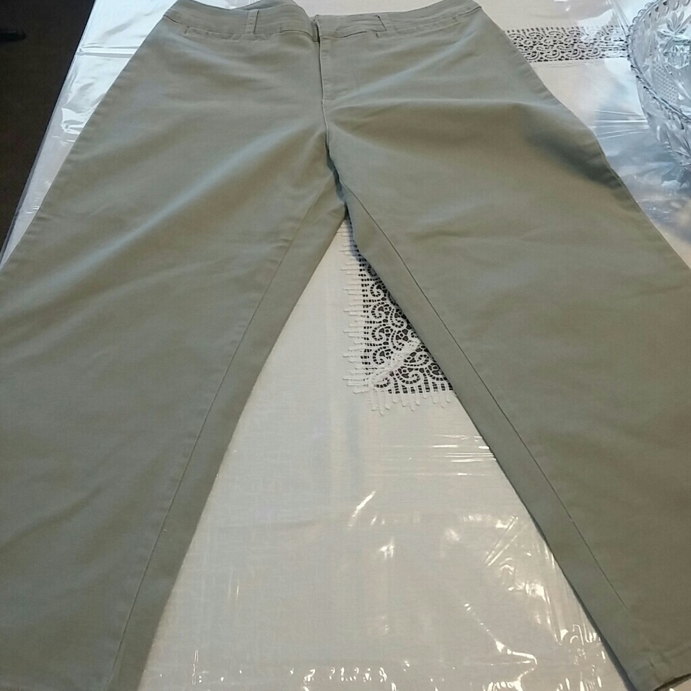 Crop Pants