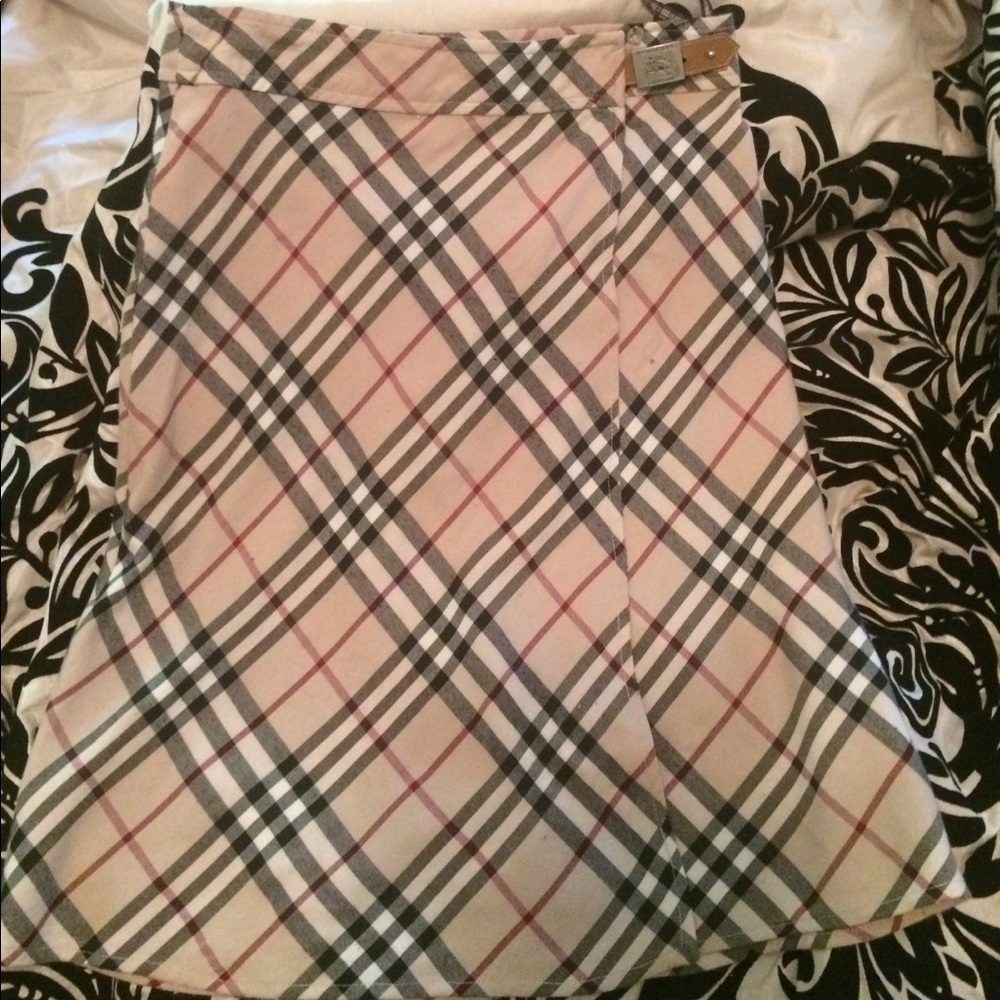 Burberry wrap skirt
