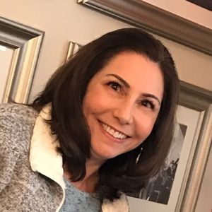 Meet your Posher, Jacqueline