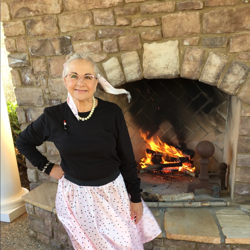 Meet your Posher, Deborah