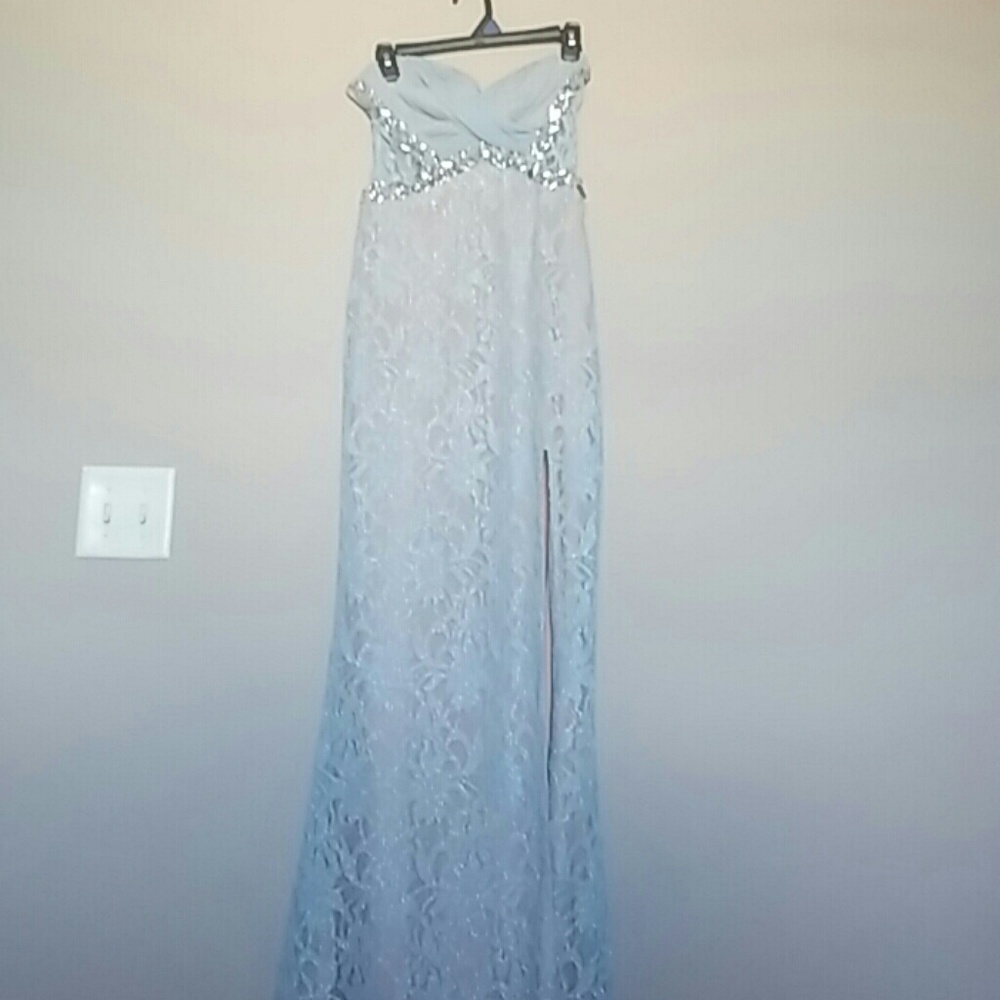 Prom dress really cute