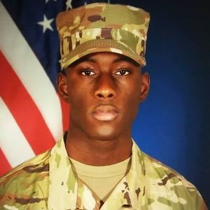 Meet your Posher, Cj