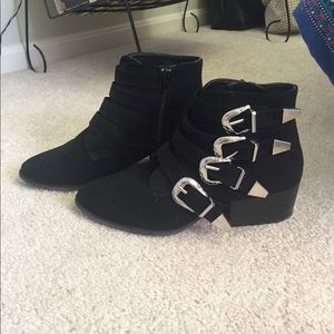 Western style ankle boots