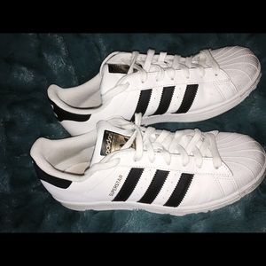 adidas superstars