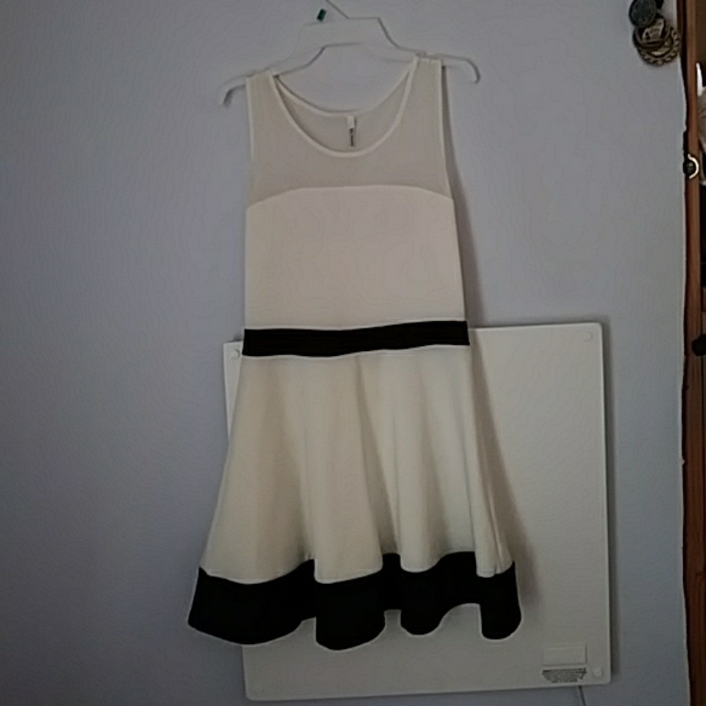 Color block dress