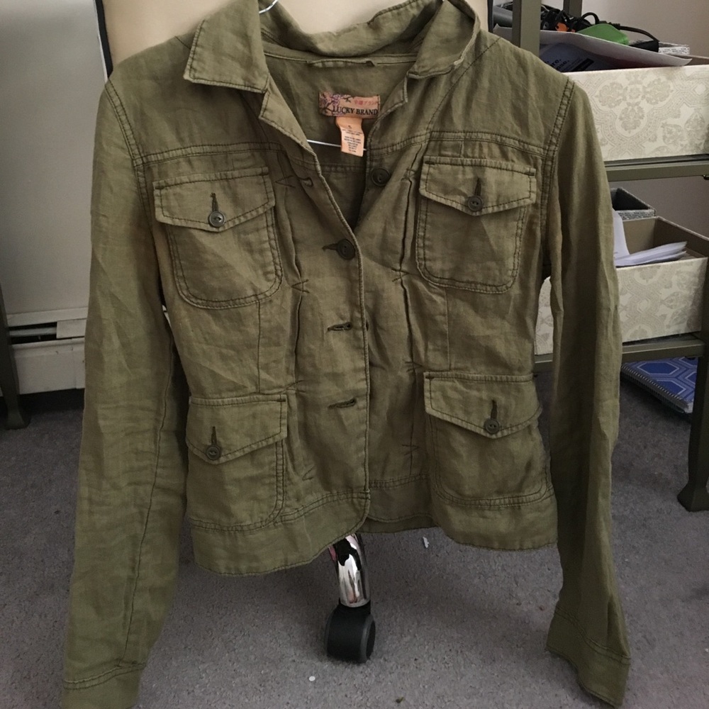 Light button up