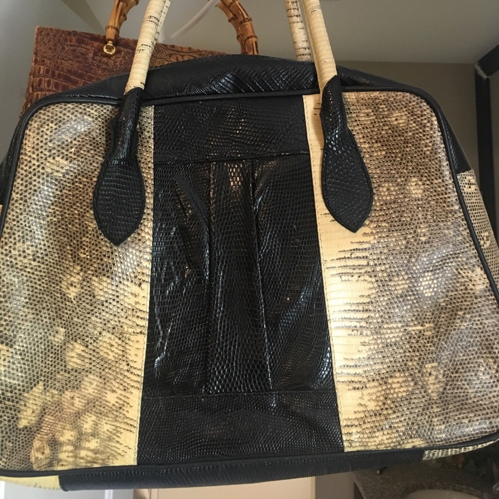 Lizard purse.