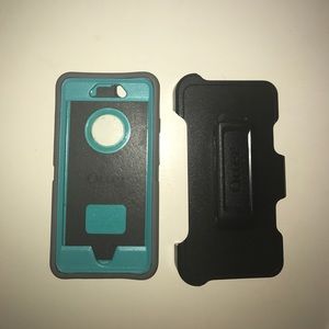 iPhone 6 OtterBox with belt clip
