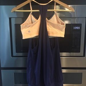 Lululemon workout tank with built in bra