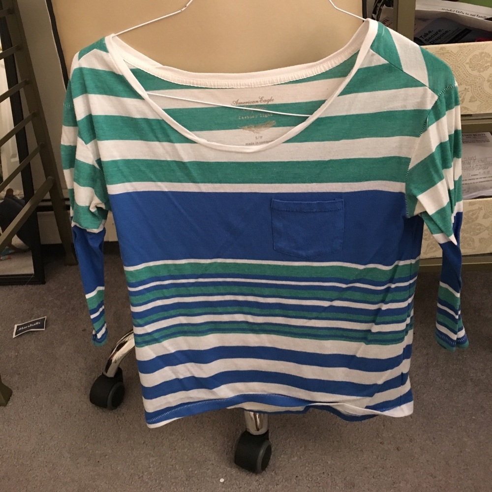 Three quarter sleeve length cotton shirt