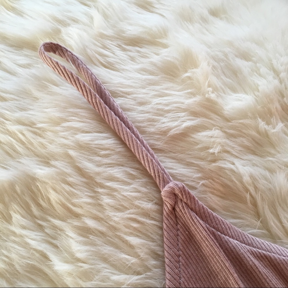 ❗️LAST CHANCE❗️ Dusty Rose Mid Cut Top - Picture 4 of 5