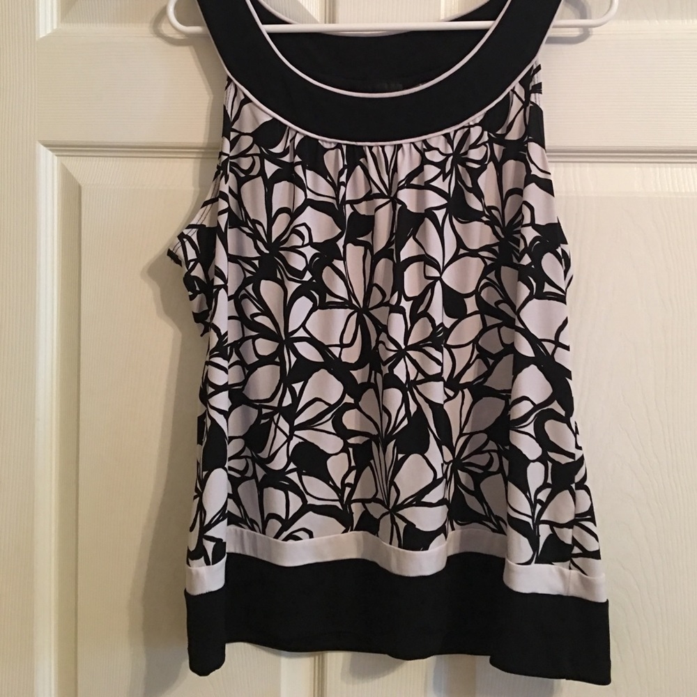 Black and white floral print shirt